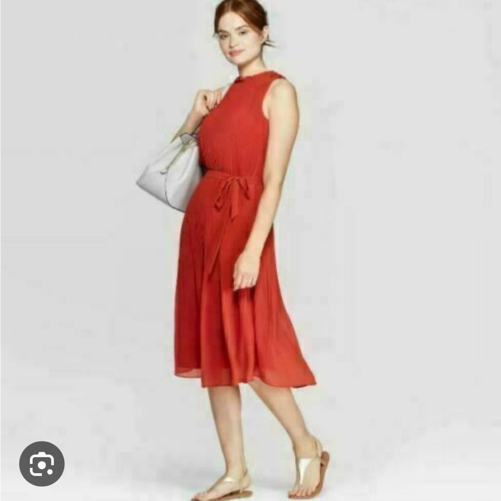 Plisse dress